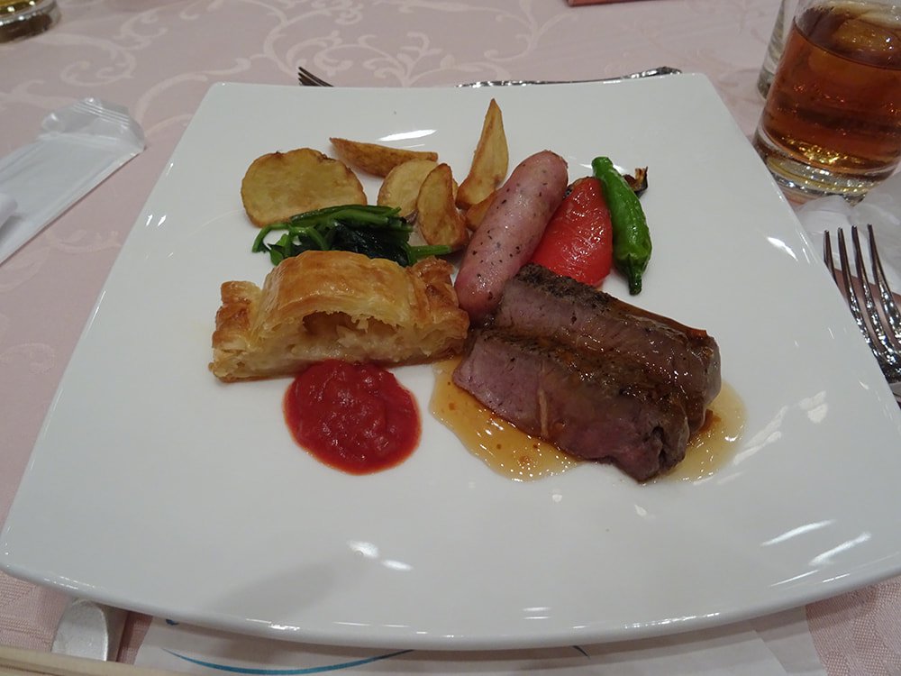 お食事の写真